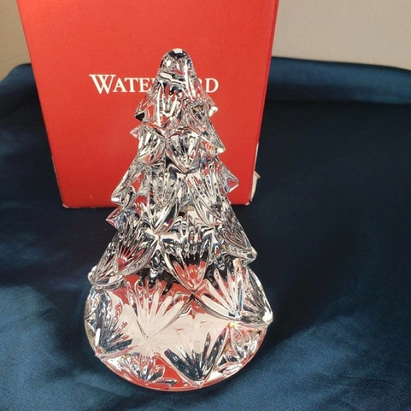 Waterford Crystal Christmas Tree Solid Sculpture Figurine With Box 10 cm - Picture 7 of 10